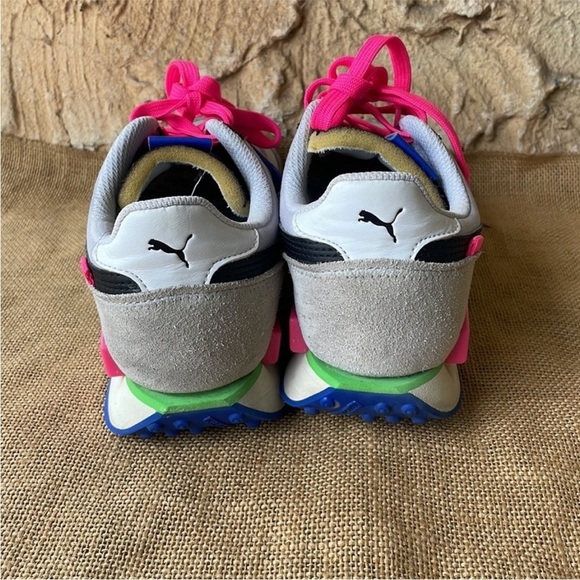 Puma FUTURE RIDER PLAY ON White Gray/Violet 373792-07 Neon Pink Size 7.5 - Picture 5 of 16